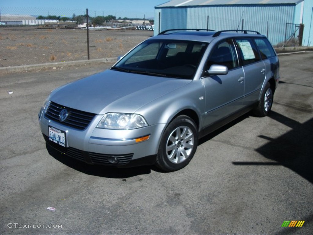 2003 Passat GLS Wagon - Reflex Silver Metallic / Black photo #2