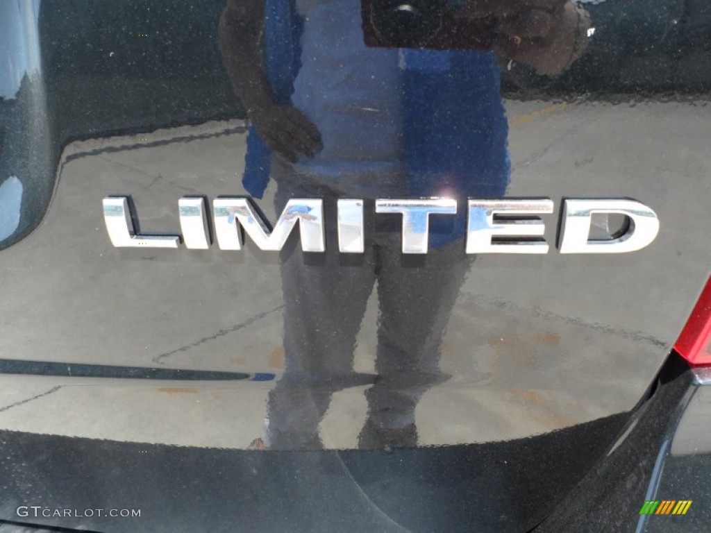 2011 Ford Edge Limited Marks and Logos Photos