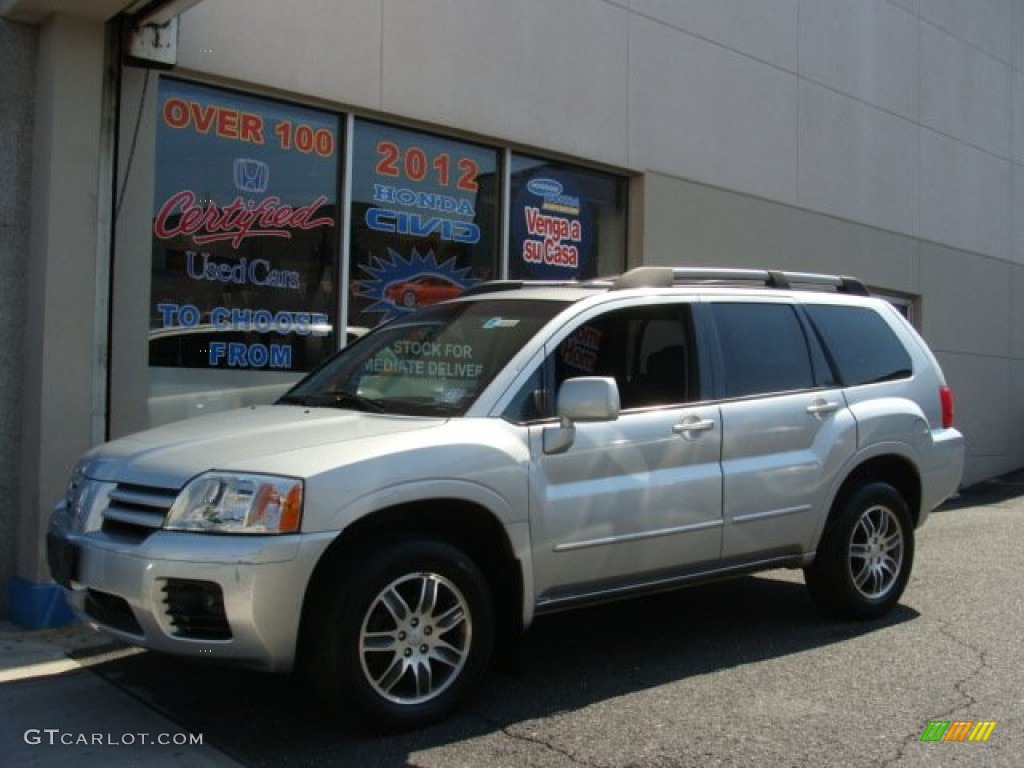 2004 Endeavor Limited AWD - Sterling Silver Metallic / Charcoal Gray photo #1
