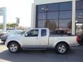 2007 Radiant Silver Nissan Frontier LE King Cab 4x4  photo #4
