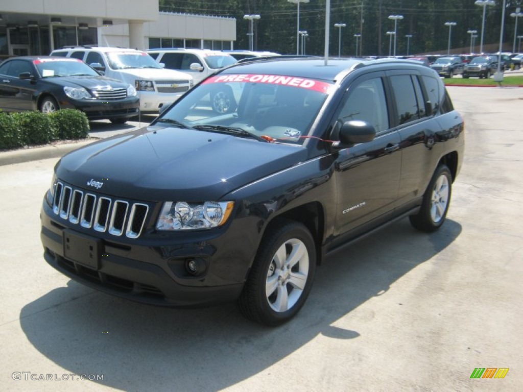 Blackberry Pearl Jeep Compass