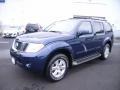 2009 Navy Blue Nissan Pathfinder SE 4x4  photo #24