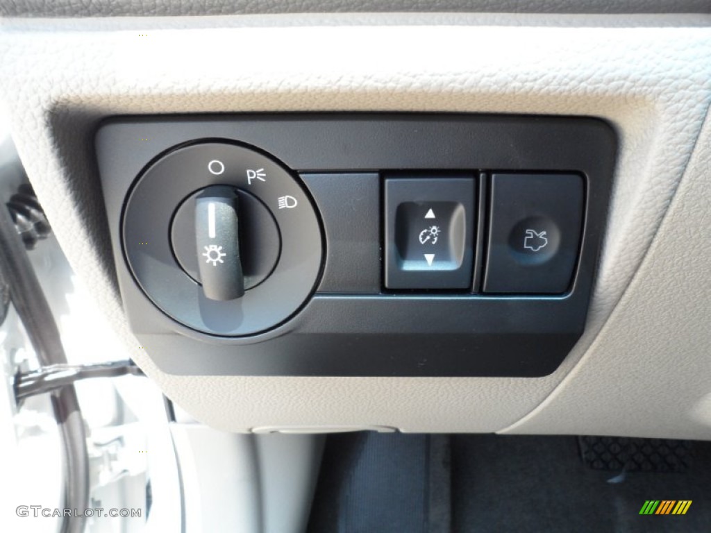 2012 Ford Fusion S Controls Photo #52420338
