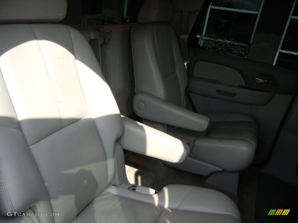 2007 Tahoe LTZ - Summit White / Dark Titanium/Light Titanium photo #8
