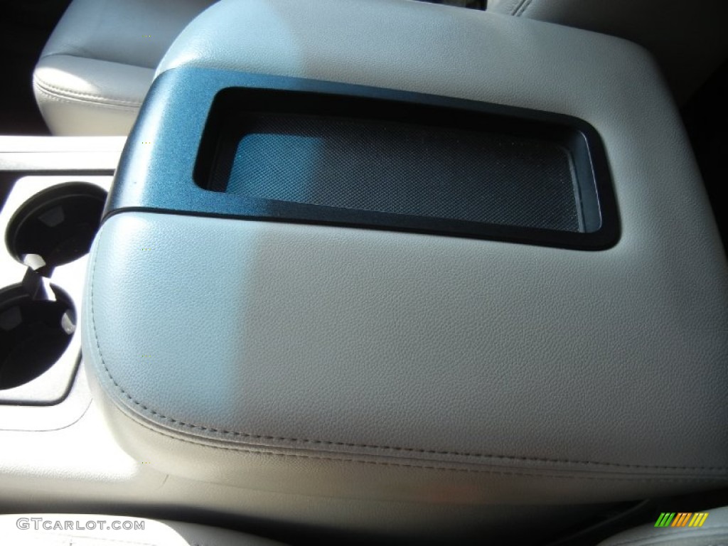 2007 Tahoe LTZ - Summit White / Dark Titanium/Light Titanium photo #23