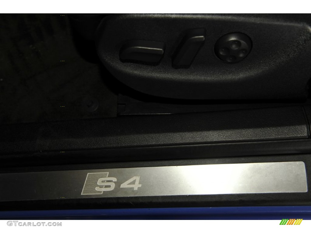 2004 S4 4.2 quattro Sedan - Nogaro Blue / Black/Blue photo #17