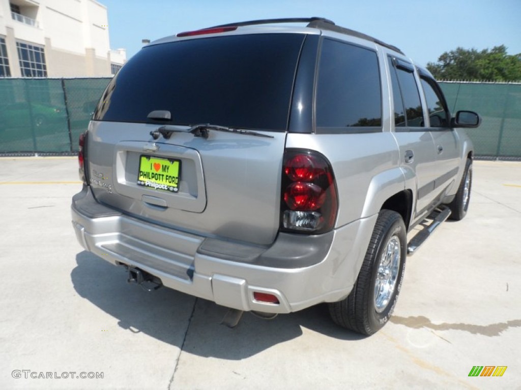 2005 TrailBlazer LS 4x4 - Silverstone Metallic / Light Gray photo #3