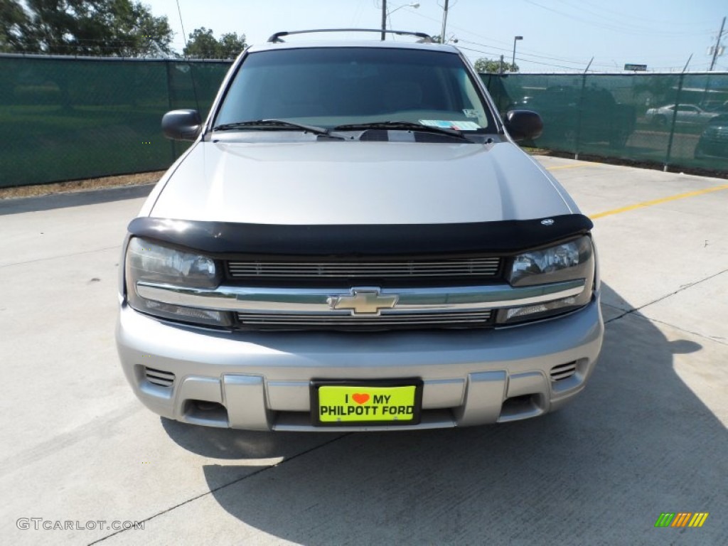 2005 TrailBlazer LS 4x4 - Silverstone Metallic / Light Gray photo #8