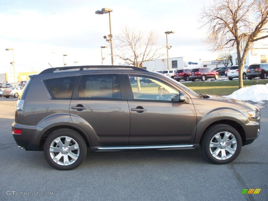Quartz Brown Metallic 2011 Mitsubishi Outlander SE AWD Exterior Photo #52424937