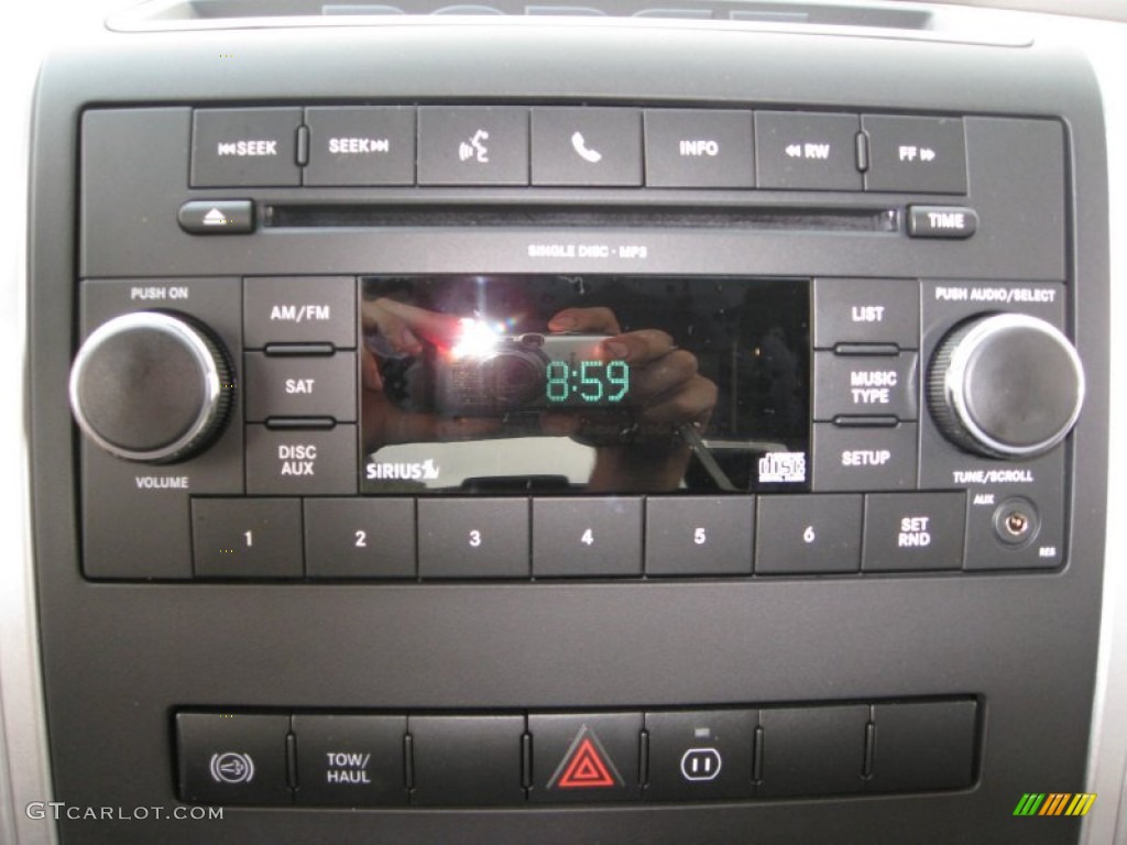 2011 Dodge Ram 5500 HD SLT Crew Cab 4x4 Chassis Controls Photo #52426152