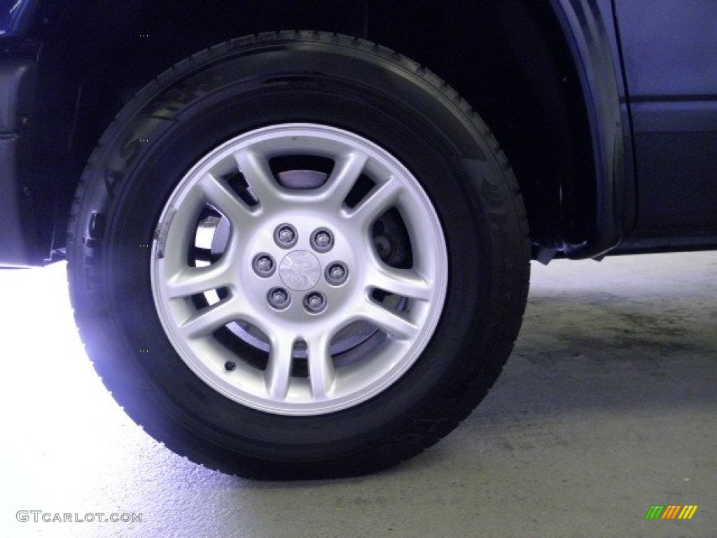 2004 Dakota SXT Regular Cab - Patriot Blue Pearl / Dark Slate Gray photo #5