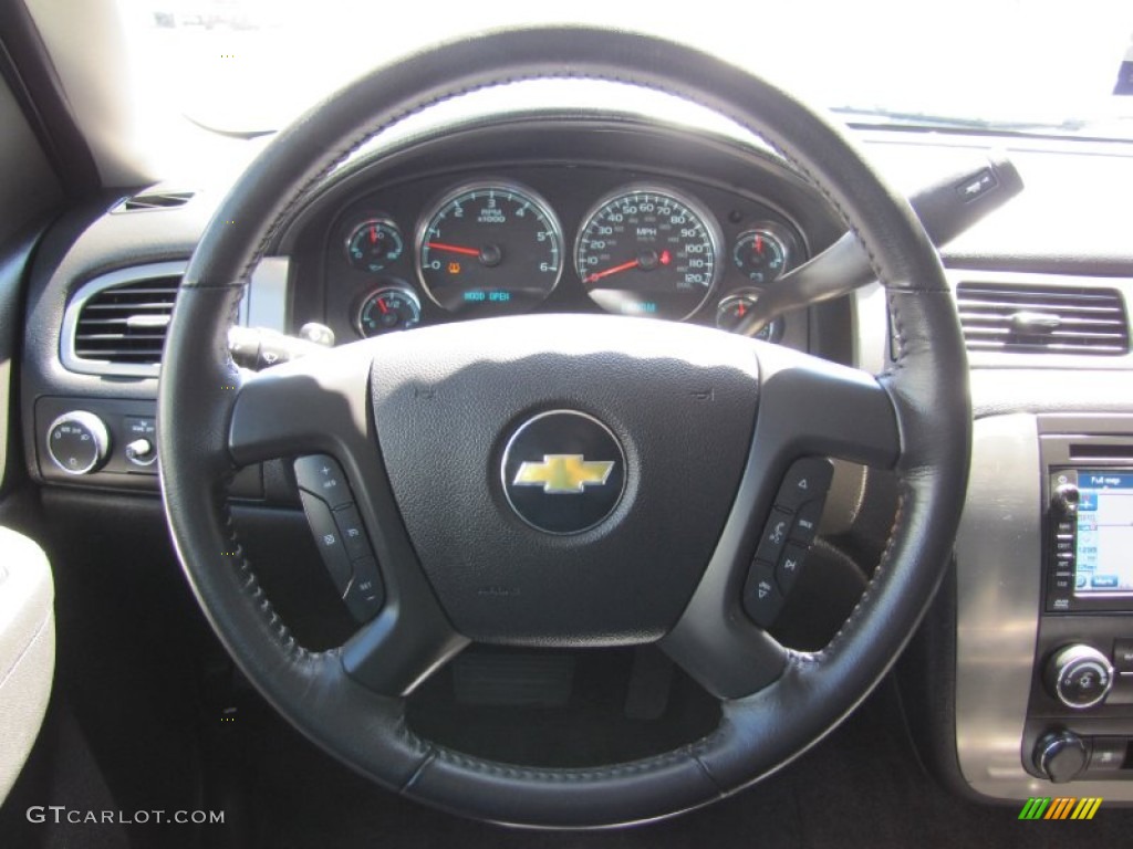 2010 Chevrolet Suburban LS 4x4 Ebony Steering Wheel Photo #52430013
