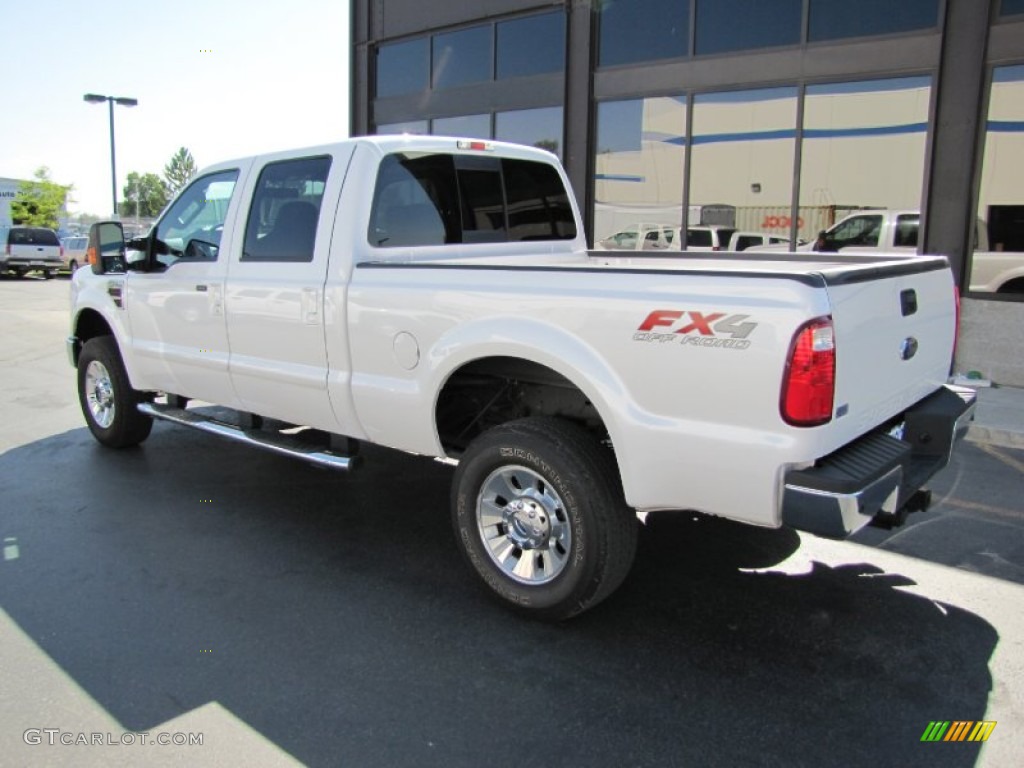 2010 F350 Super Duty Lariat Crew Cab 4x4 - Oxford White / Ebony photo #32