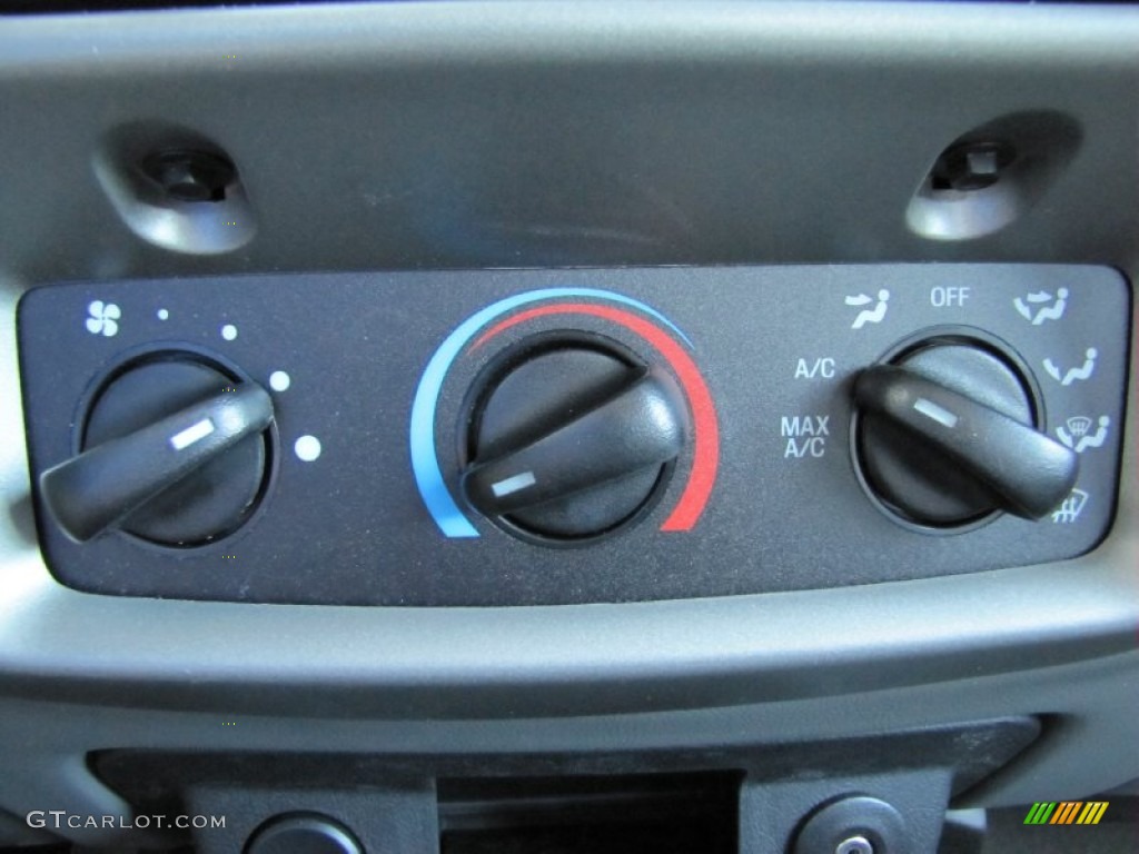 2011 Ford Ranger XLT SuperCab Controls Photo #52430904