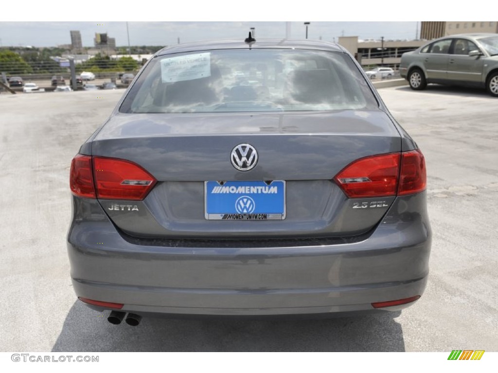 2011 Jetta SEL Sedan - Platinum Gray Metallic / Titan Black photo #4
