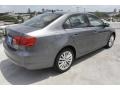 2011 Platinum Gray Metallic Volkswagen Jetta SEL Sedan  photo #5