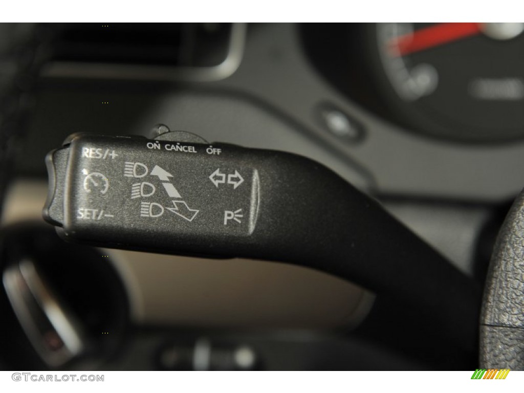 2011 Jetta SEL Sedan - Platinum Gray Metallic / Titan Black photo #18