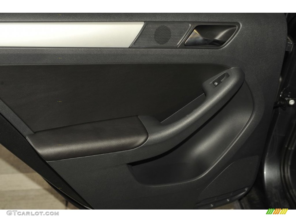 2011 Jetta SEL Sedan - Platinum Gray Metallic / Titan Black photo #19