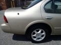 1999 Sunlit Sand Metallic Nissan Maxima GXE  photo #21