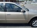 1999 Sunlit Sand Metallic Nissan Maxima GXE  photo #23