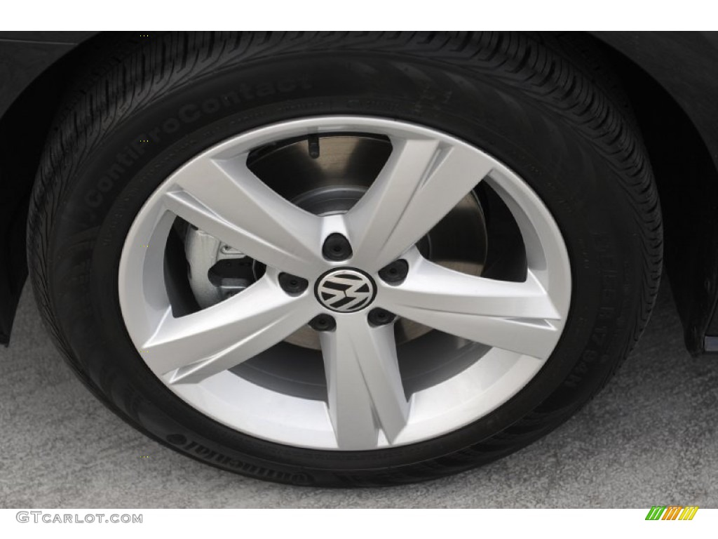 2012 Volkswagen Passat 2.5L SE Wheel Photo #52432453