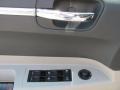 Stone White - 300 C HEMI Photo No. 10