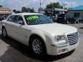 Stone White - 300 C HEMI Photo No. 21