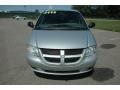 2001 Bright Silver Metallic Dodge Grand Caravan SE  photo #2