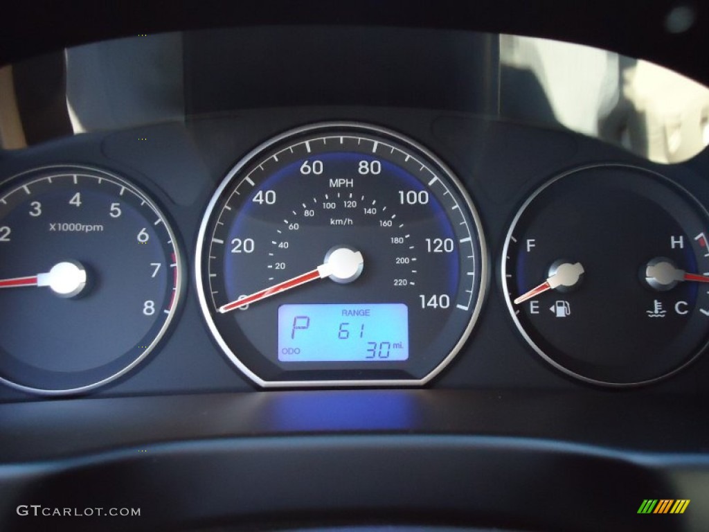 2011 Hyundai Santa Fe Limited AWD Gauges Photo #52433714