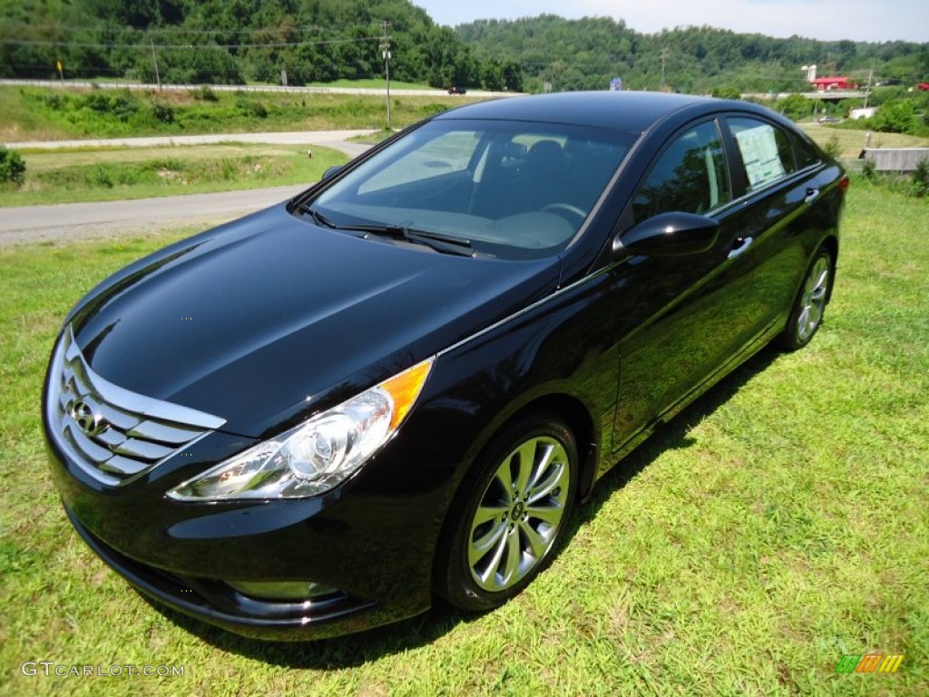 2011 Sonata SE 2.0T - Midnight Black / Black photo #7