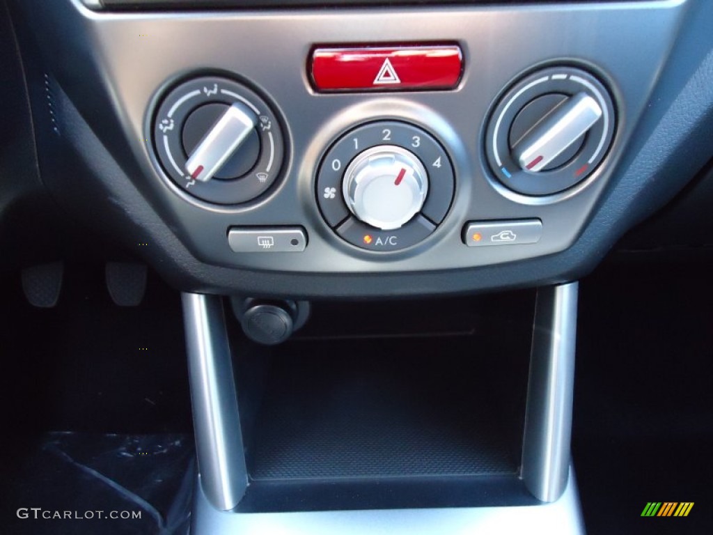 2011 Subaru Forester 2.5 X Premium Controls Photo #52435256