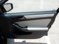 Black - Jetta SE Sedan Photo No. 12