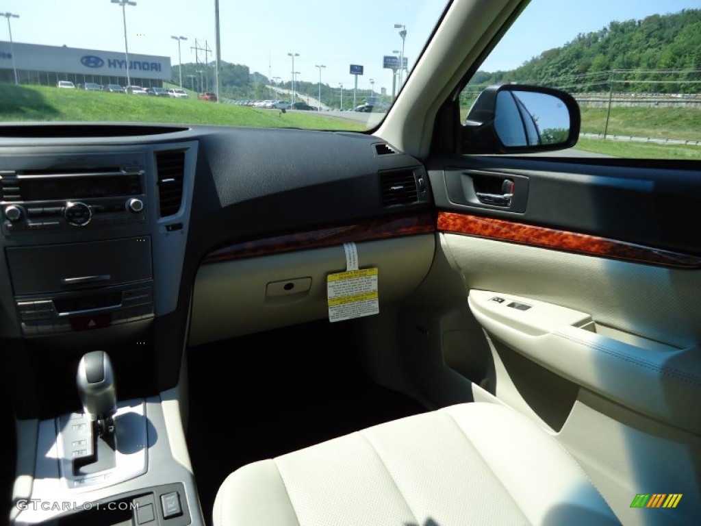 2011 Outback 2.5i Limited Wagon - Caramel Bronze Pearl / Off Black photo #23