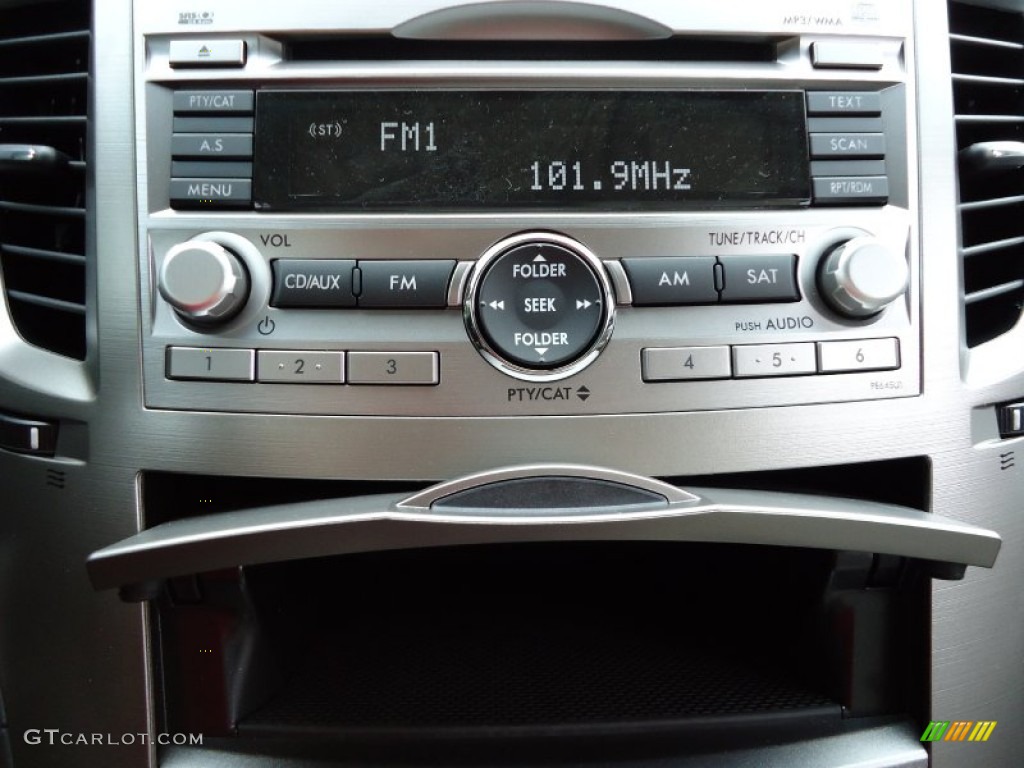 2011 Subaru Outback 2.5i Premium Wagon Controls Photo #52437078