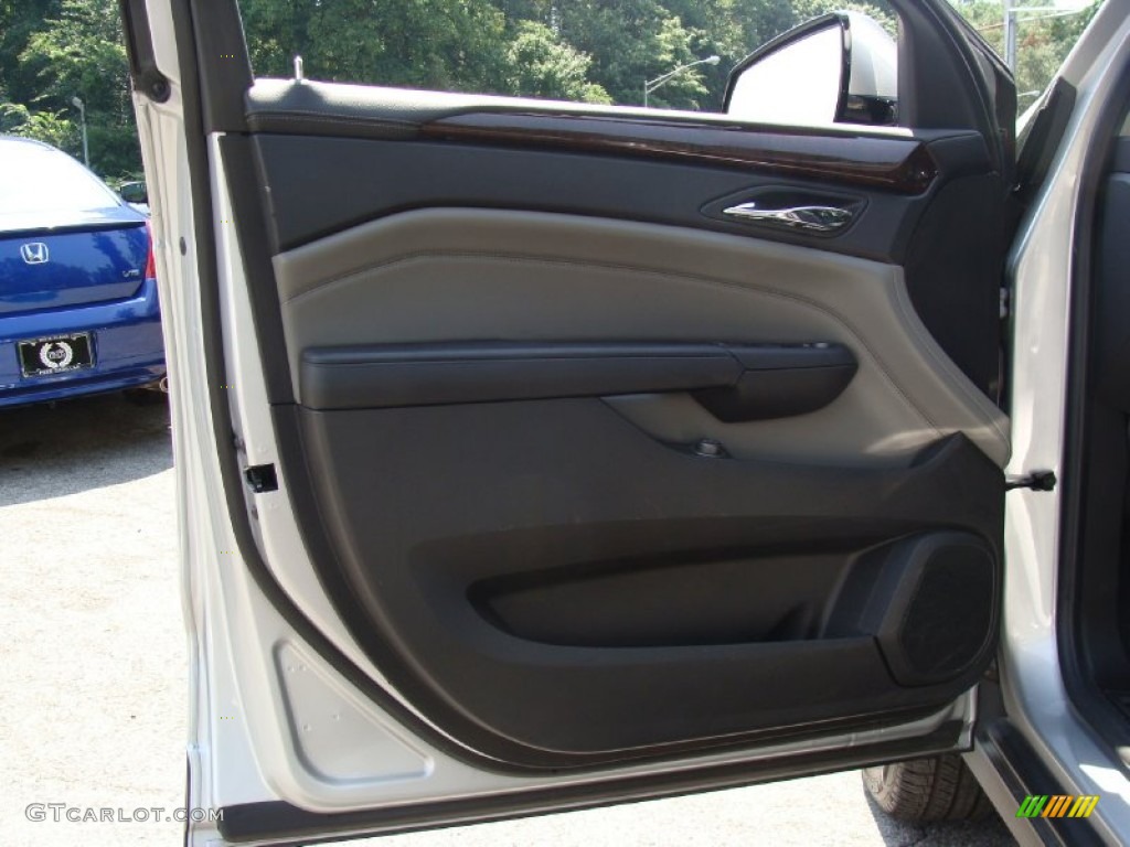 2010 SRX 4 V6 AWD - Radiant Silver / Ebony/Titanium photo #10