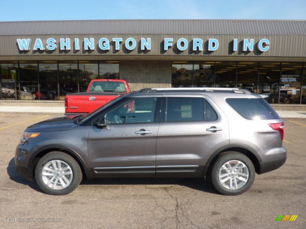 Sterling Grey Metallic Ford Explorer