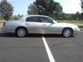 2004 Silver Birch Metallic Lincoln Town Car Signature  photo #17