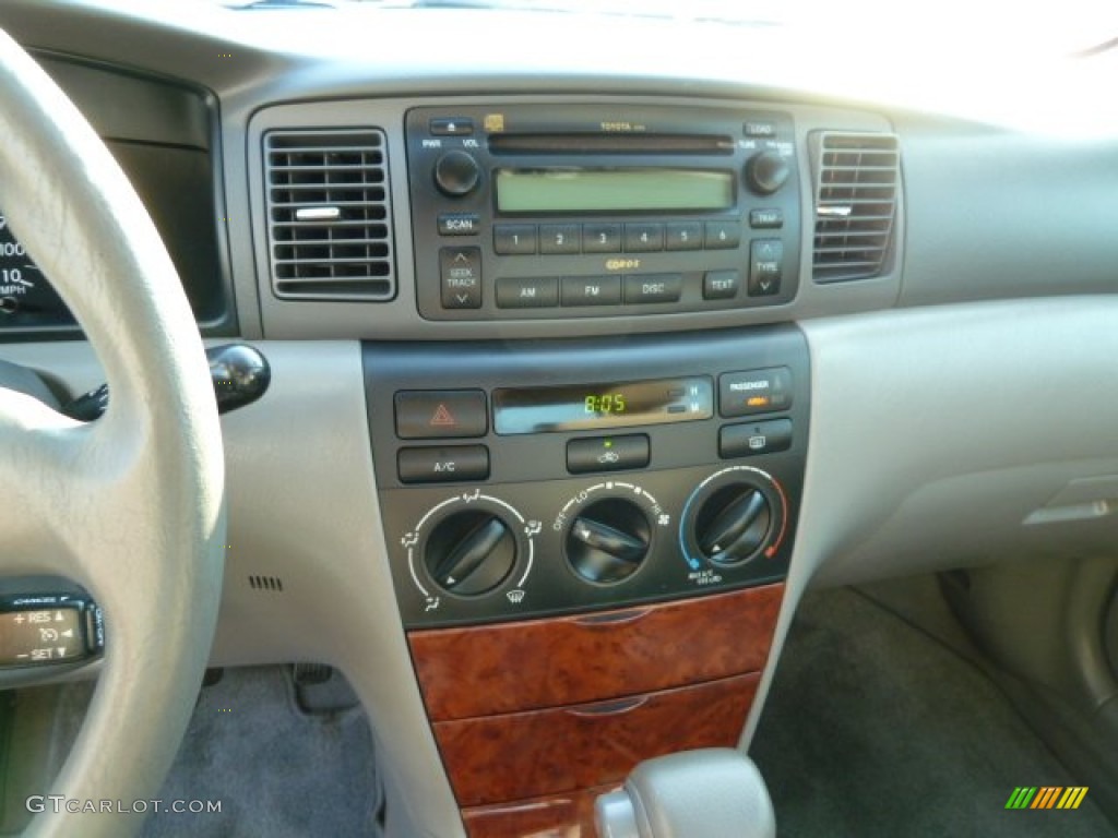 2005 Corolla LE - Black Sand Pearl / Pebble Beige photo #13