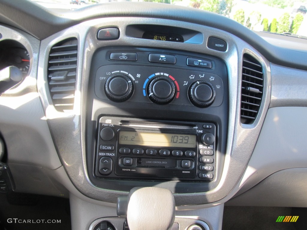 2002 Toyota Highlander 4WD Controls Photo #52448365