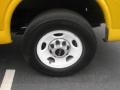 2006 GMC Savana Van 2500 Extended Cargo Wheel and Tire Photo