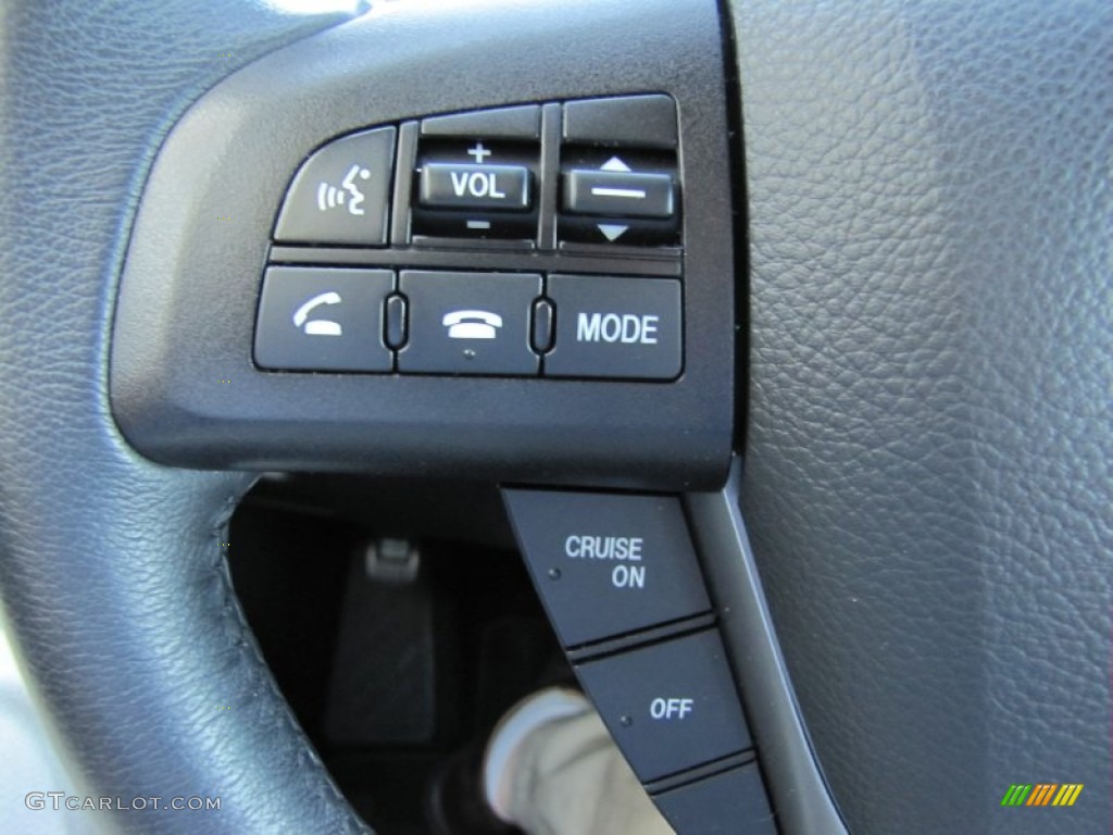 2010 Mazda CX-7 i Sport Controls Photo #52449769