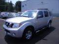 Silver Lightning - Pathfinder S 4x4 Photo No. 28