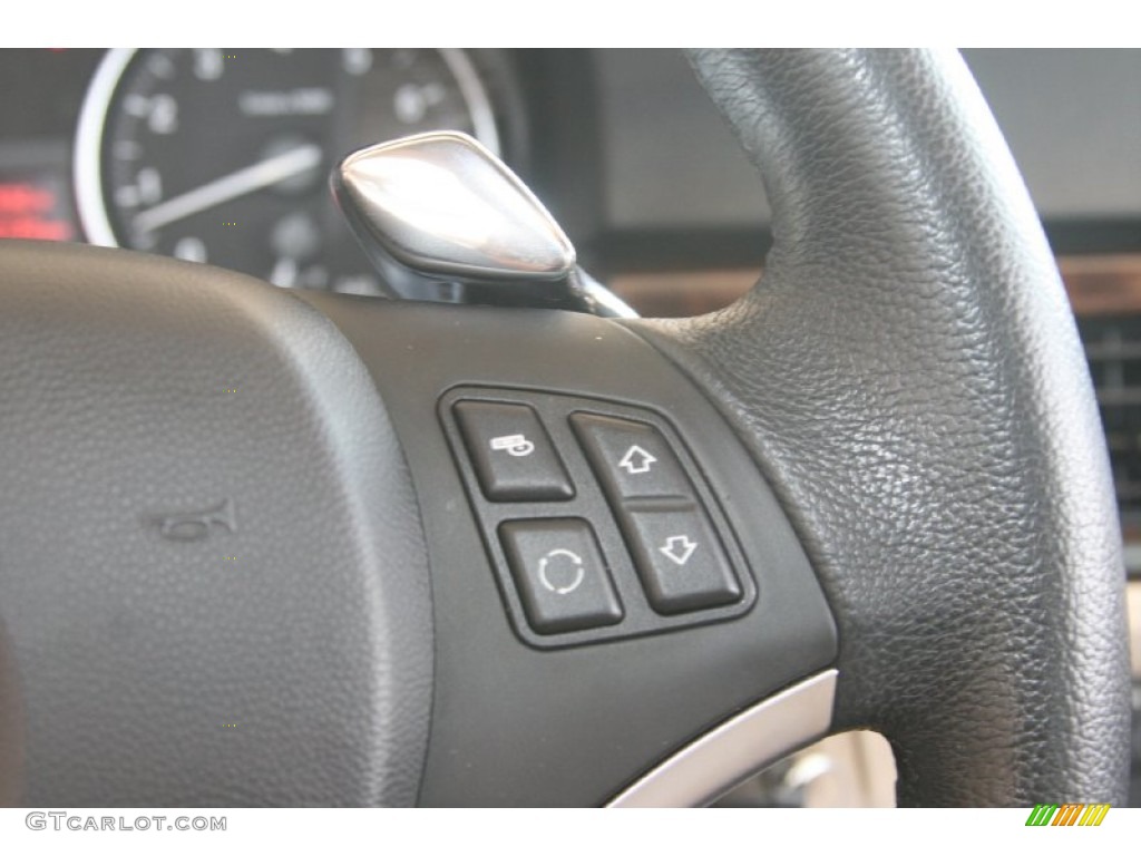2010 BMW 3 Series 335i Coupe Controls Photo #52452442