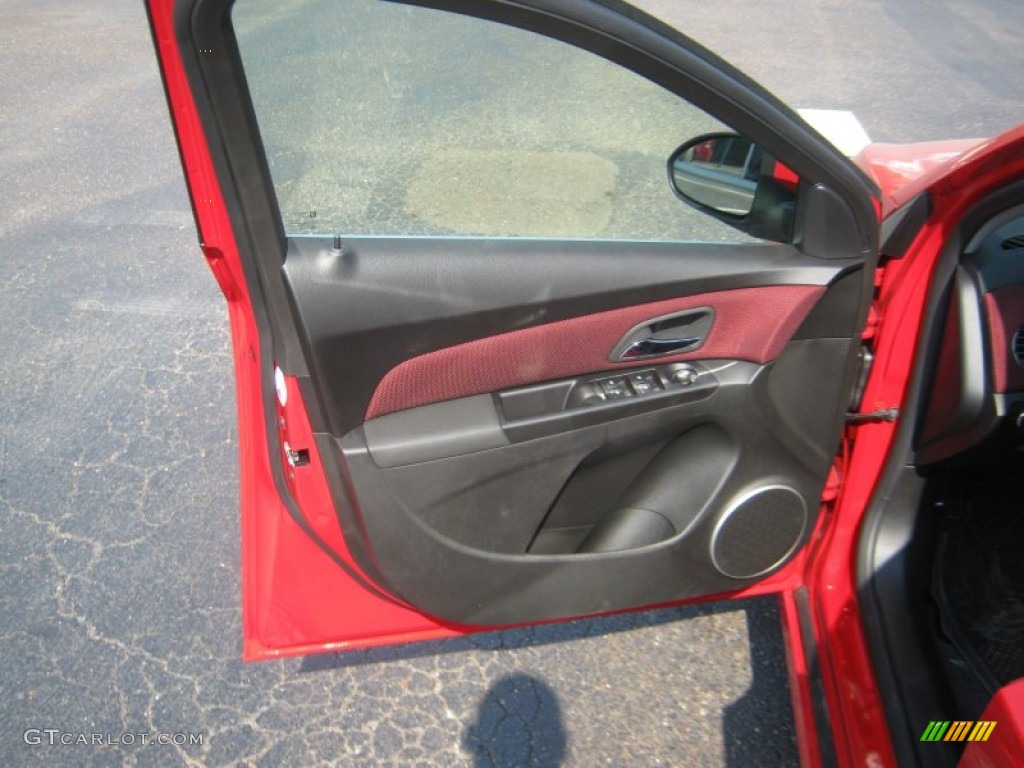 2012 Chevrolet Cruze LT/RS Jet Black/Sport Red Door Panel Photo #52457642