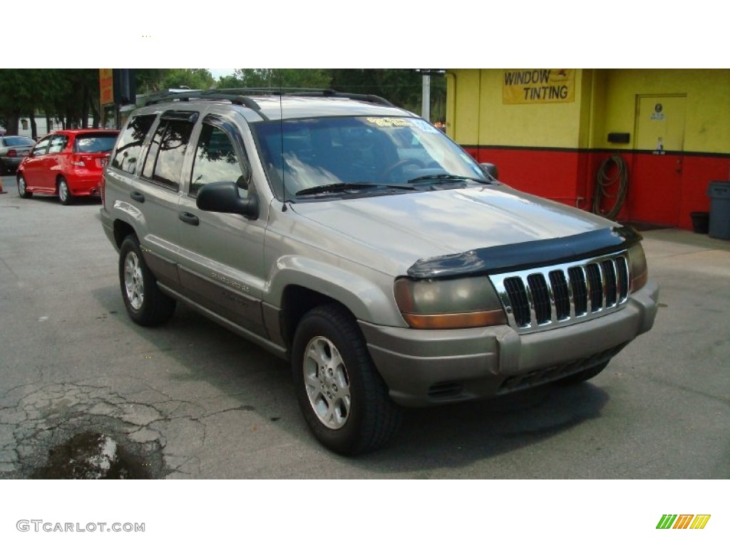 2000 Grand Cherokee Laredo - Champagne Pearlcoat / Agate photo #1