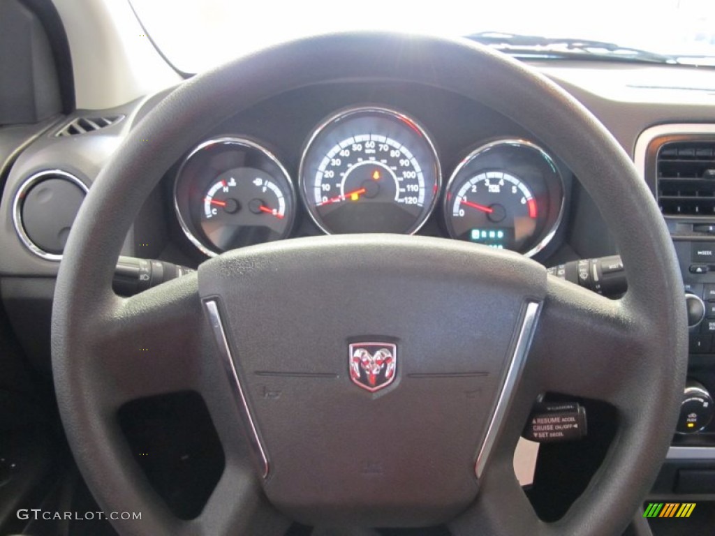 2010 Caliber SXT - Stone White / Dark Slate Gray photo #13