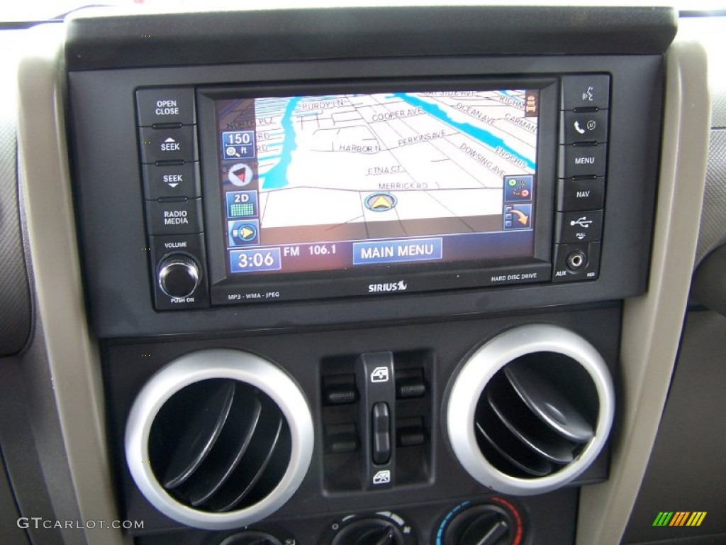 2010 Jeep Wrangler Unlimited Sahara 4x4 Navigation Photo #52461581