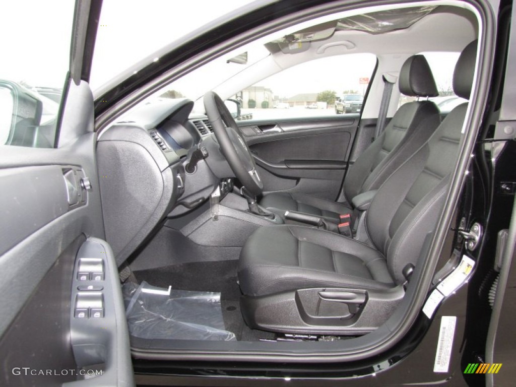 Titan Black Interior 2012 Volkswagen Jetta SE Sedan Photo #52461611