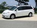 2010 Super White Toyota Sienna XLE  photo #10