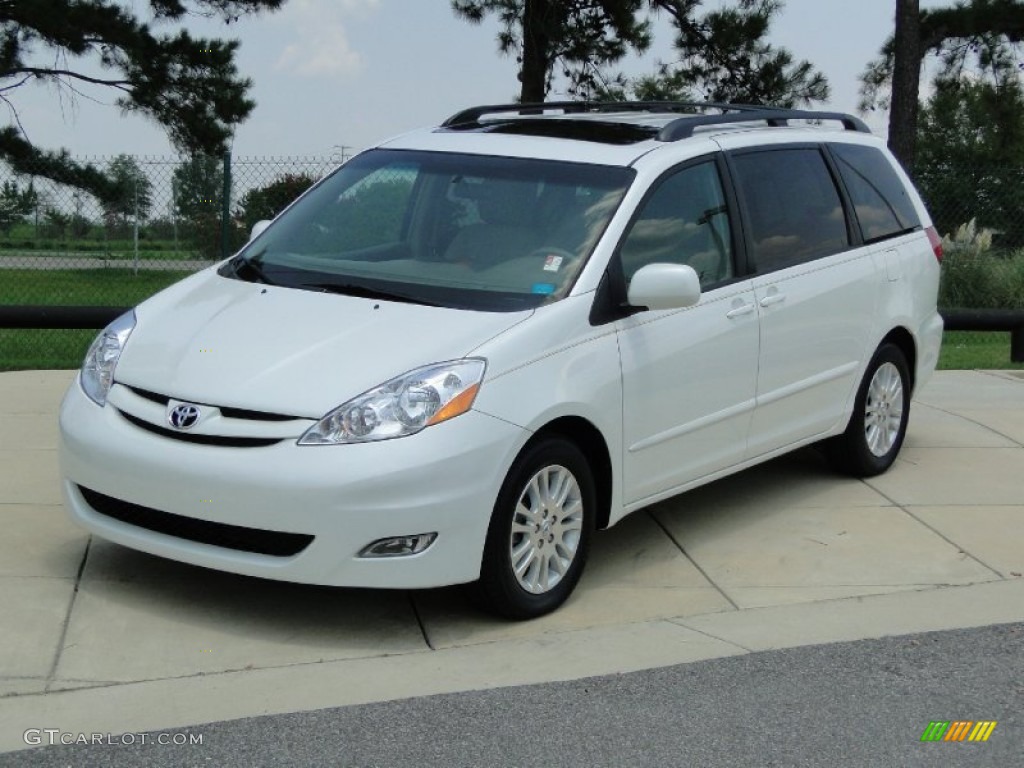 Super White 2010 Toyota Sienna XLE Exterior Photo #52462457